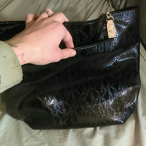 Michael KORS - Picture 3 of 4